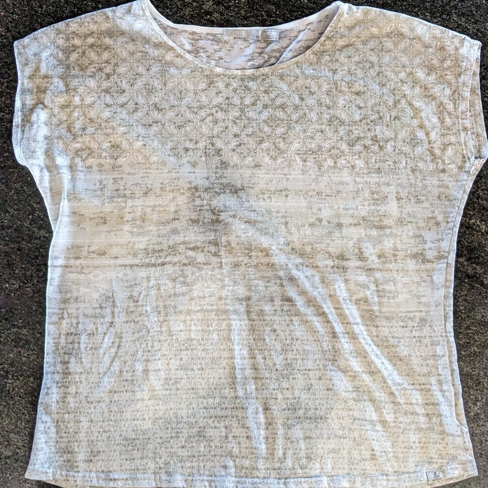 Prana t-shirt